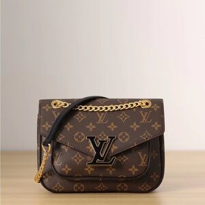 ☄️Louis Vuitton ☕Passy Bag Monogram